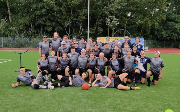 Rheinos nach dem Gewinn der Deutschen Meisterschaft 2022